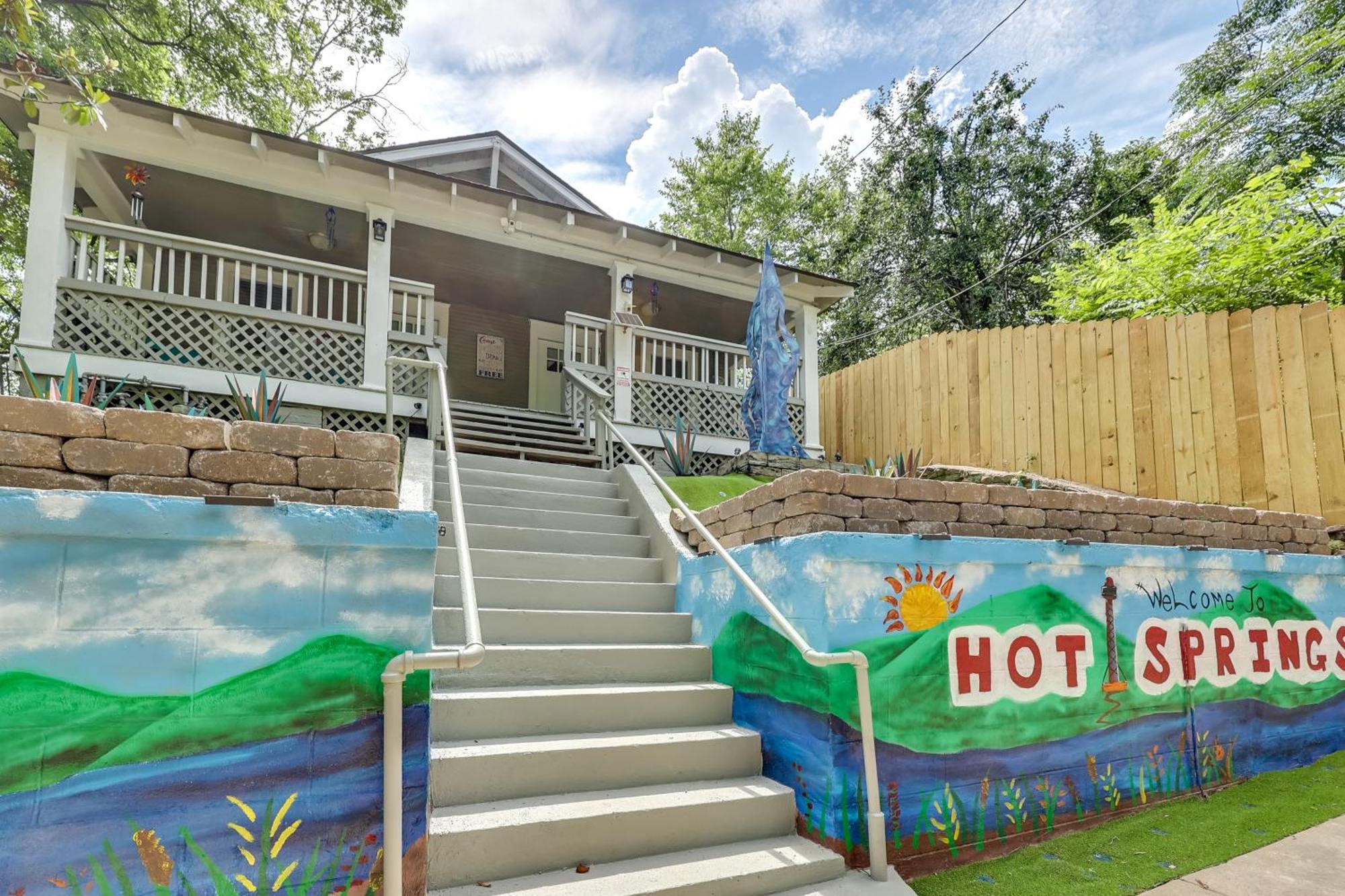 Hot Springs Home With Yard, Walk To Bathhouse Row! Ngoại thất bức ảnh